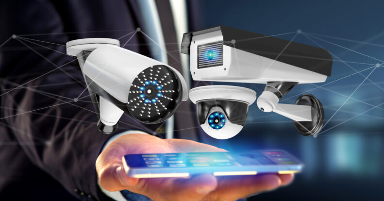 Symbiosis of cloud video surveillance and mobile phones